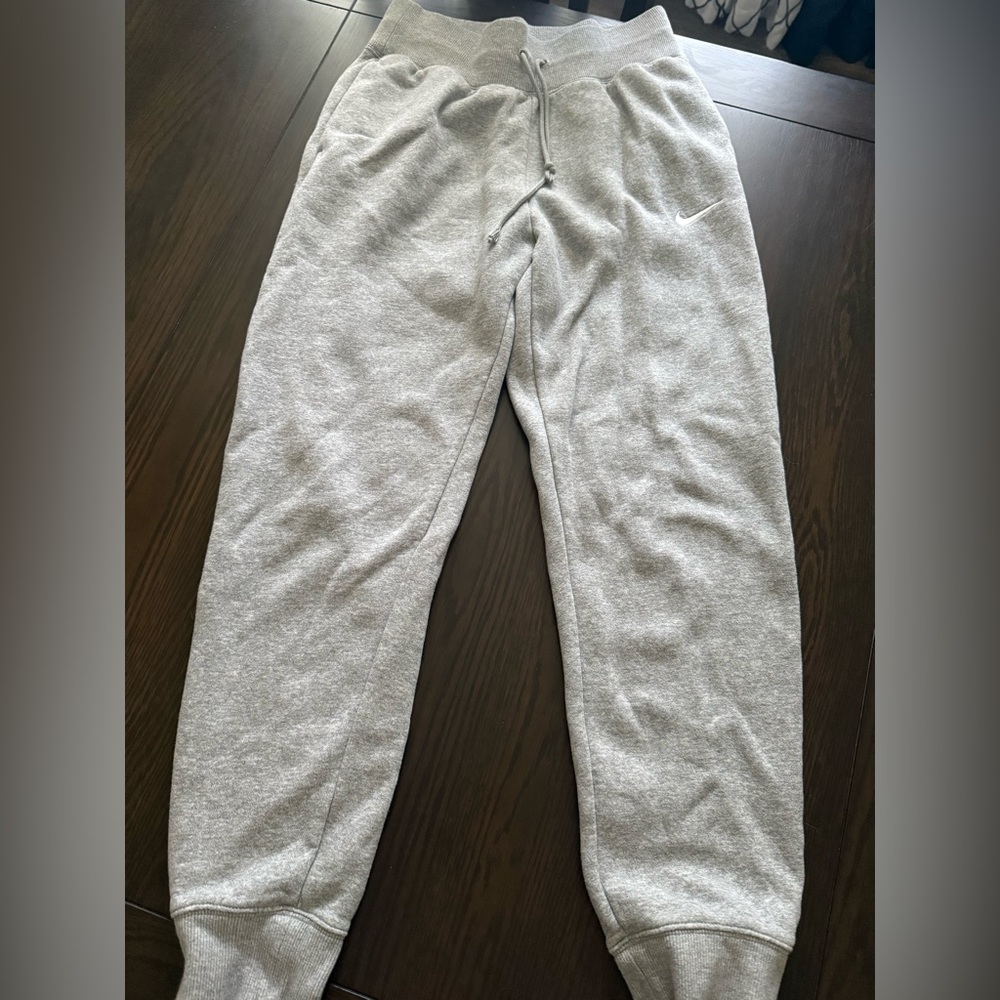Nike Light Gray Women’s Joggers